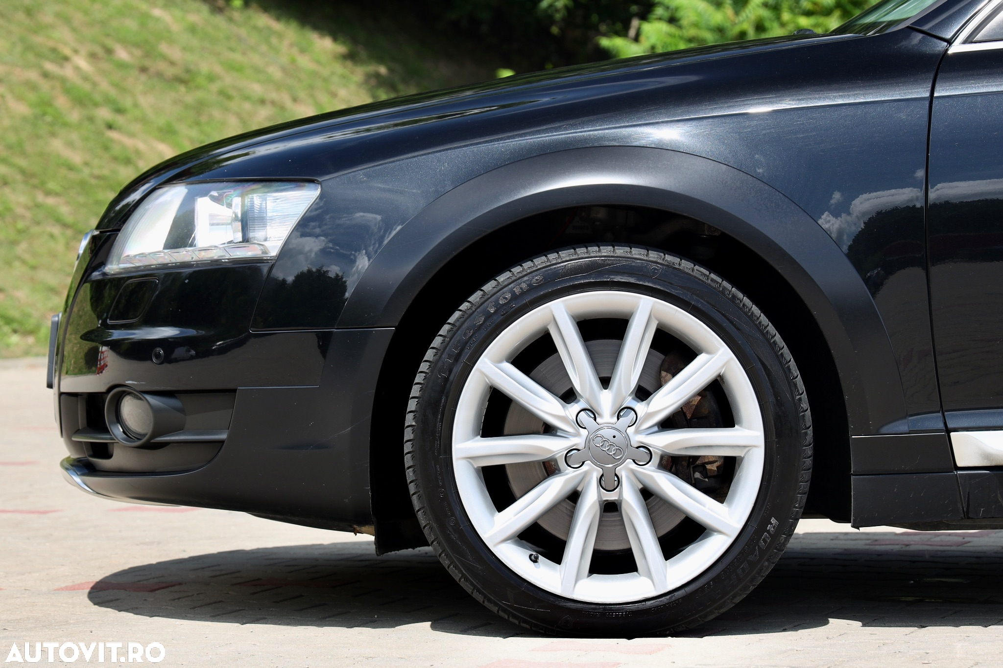 Audi A6 Allroad - 31
