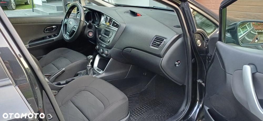 Kia Ceed 1.6 CRDi M - 9