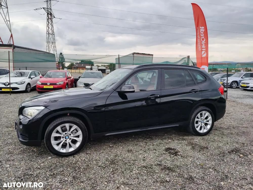 BMW X1 xDrive18d Sport Line - 11