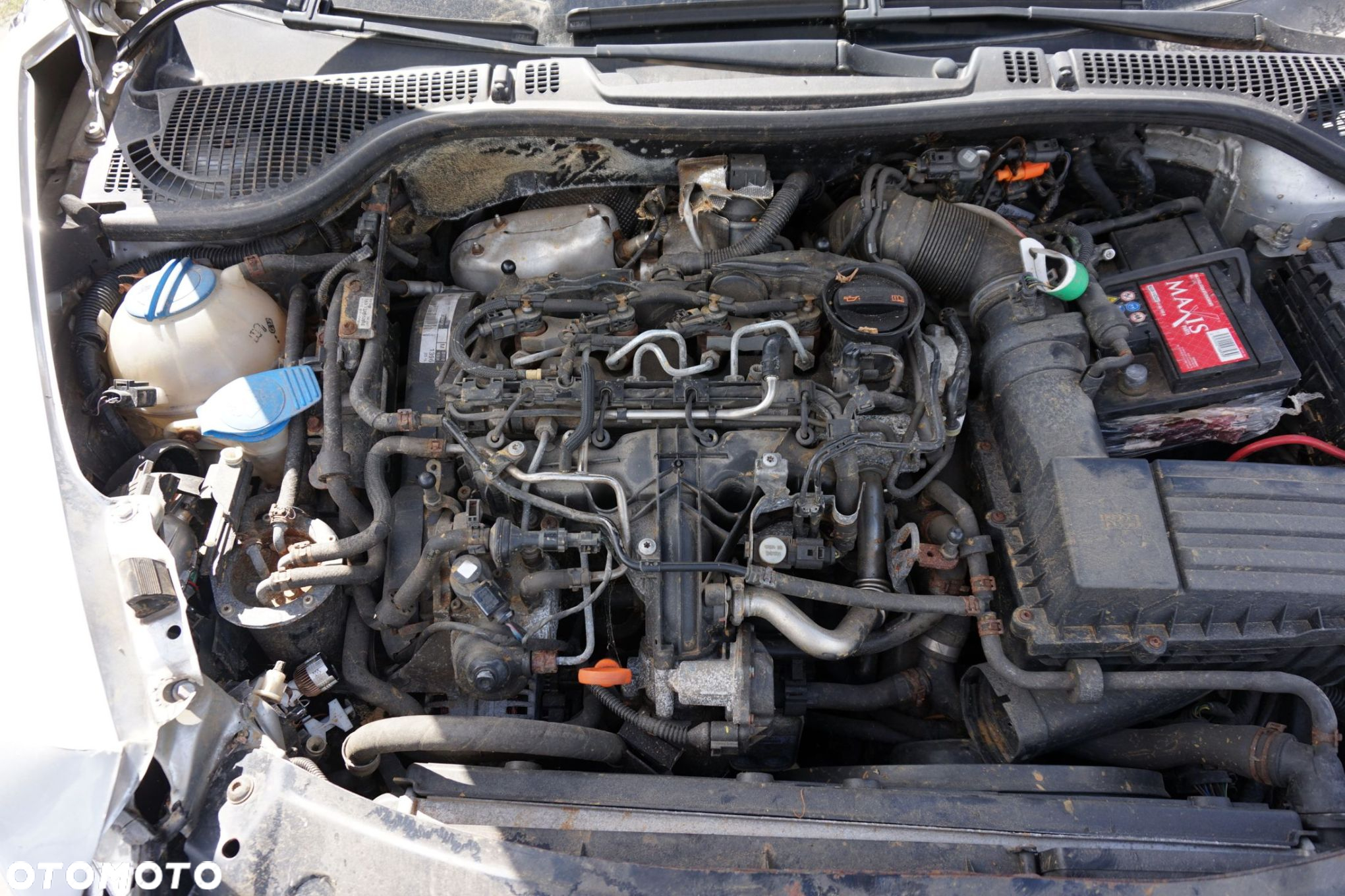 SKODA OCTAVIA II LIFT KOMBI 2012 9156 2.0 TDI CFHC 140KM NFP SREBRNY na części - 9