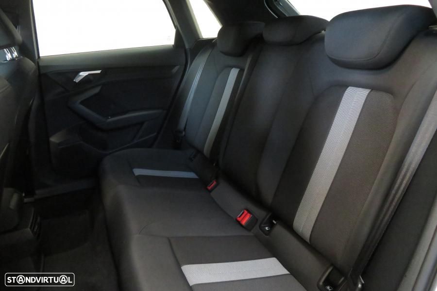 Audi A3 Sportback 30 TFSI Advanced S tronic - 31