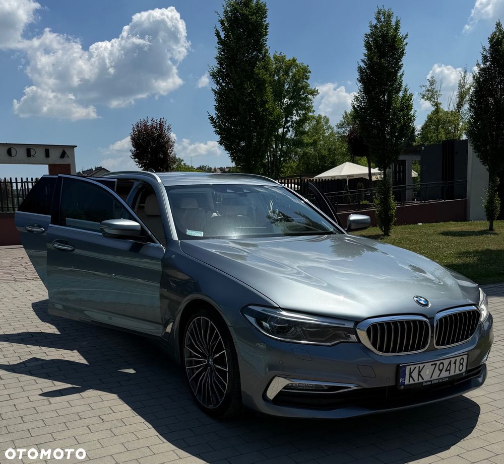 BMW Seria 5 540i xDrive Luxury Line - 12