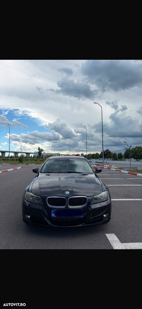 BMW Seria 3 320d DPF Aut. - 1