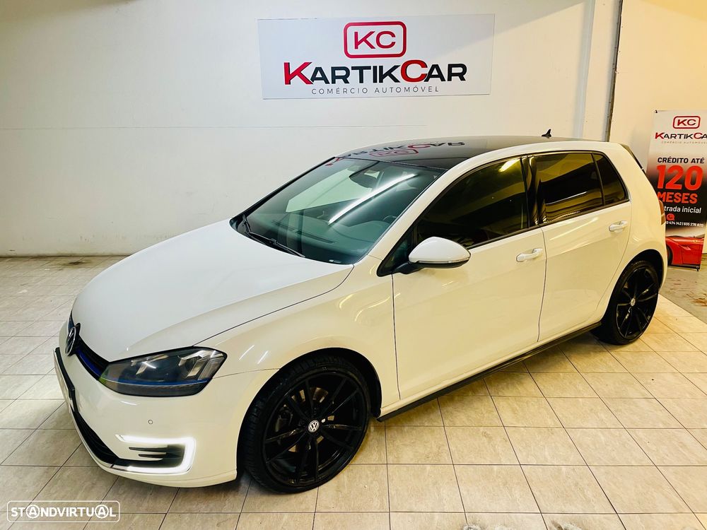 VW Golf 1.4 GTE Plug-In-Hybrid DSG - 1