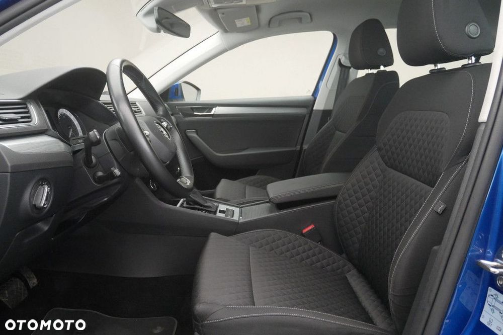 Skoda Superb 2.0 TSI Ambition DSG - 12