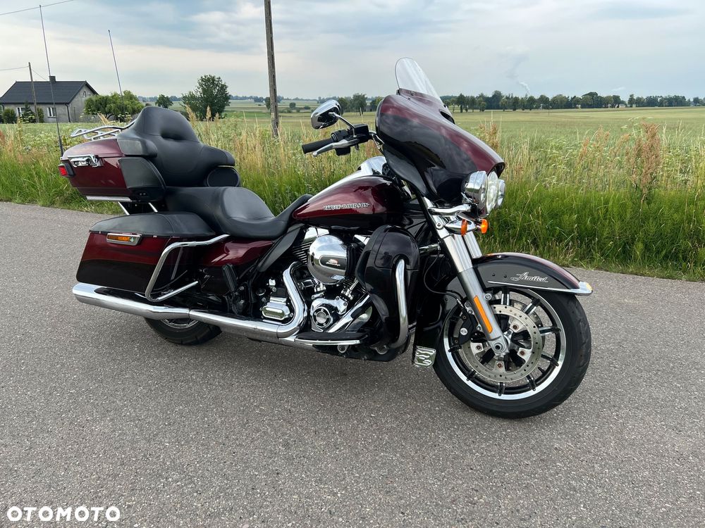 Harley-Davidson FLHT Electra Glide Standard - 5