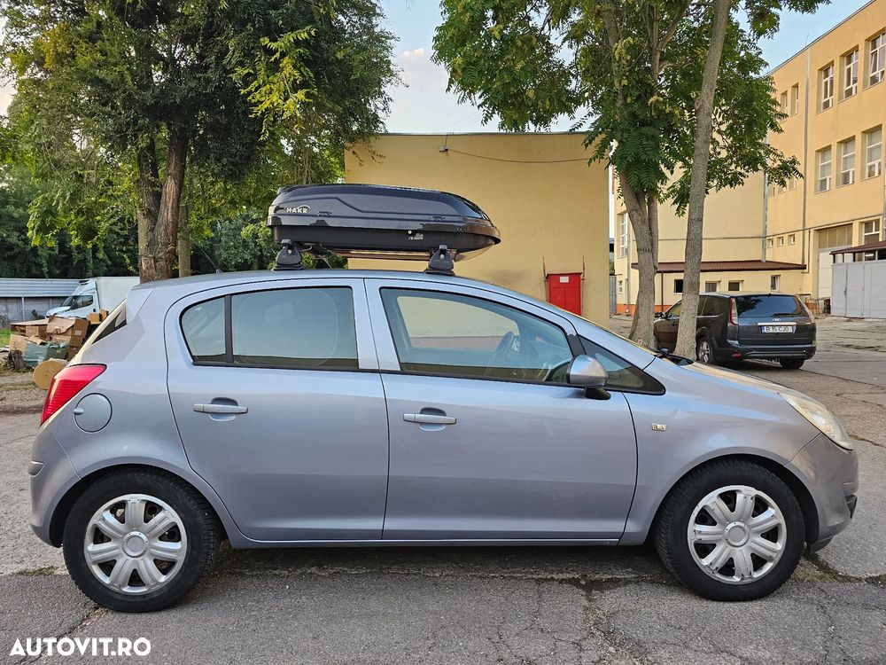 Opel Corsa 1.2i Essentia - 4