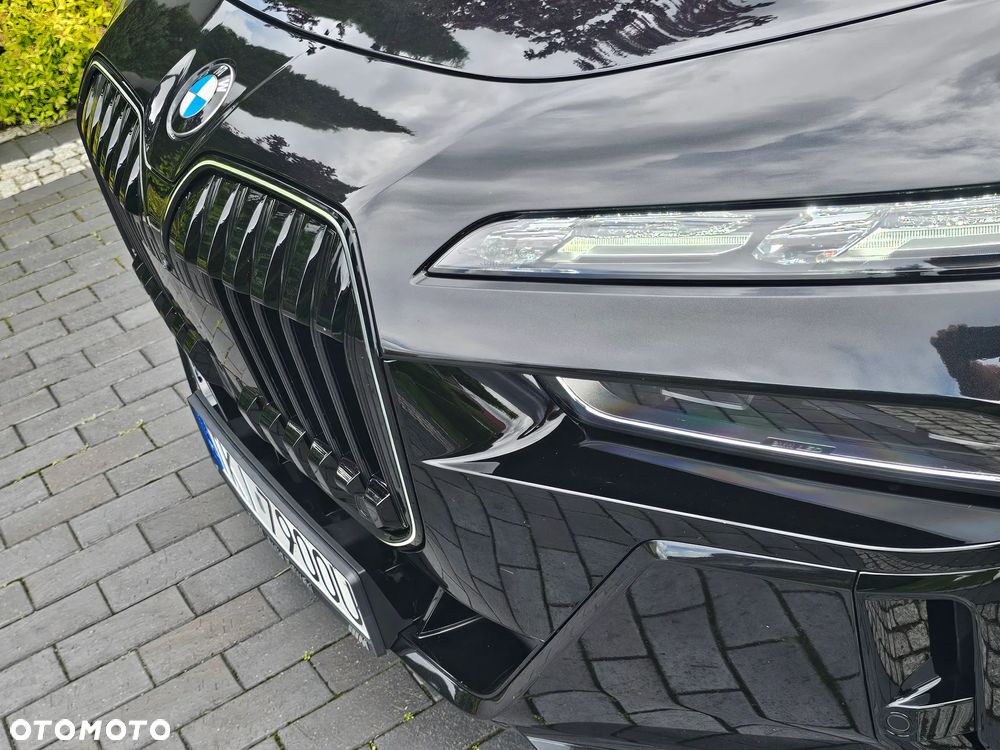 BMW Seria 7 740d xDrive mHEV Individual Edition sport - 12
