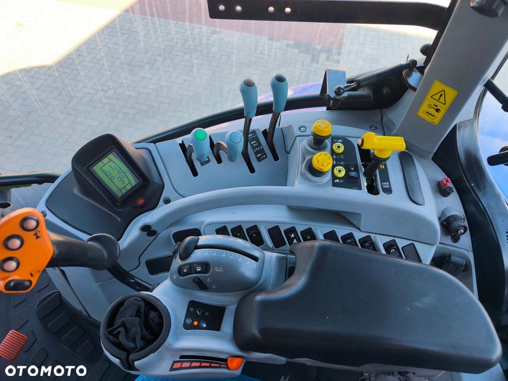New Holland T7.185 - 6
