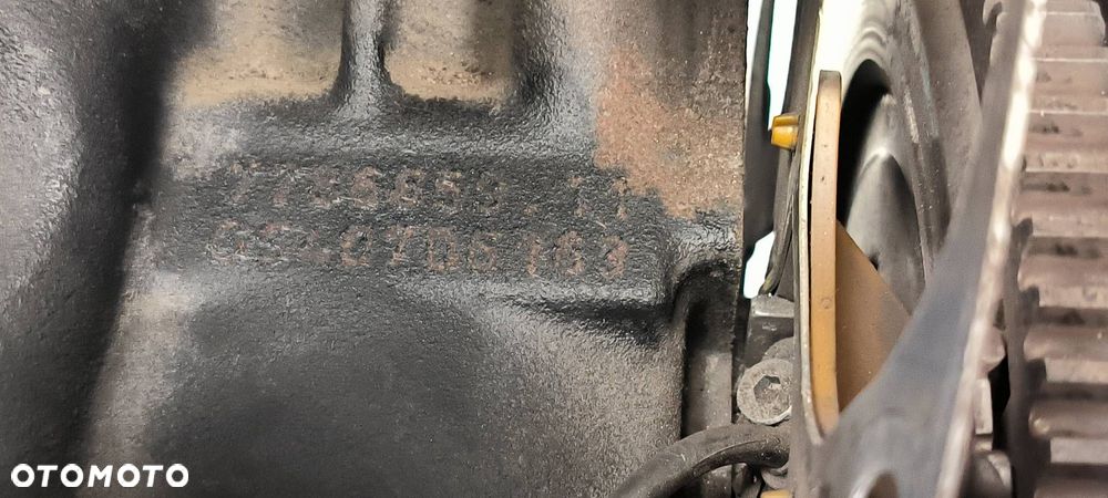 SILNIK KOMPLETNY BMW E46 320 D M47T - 9