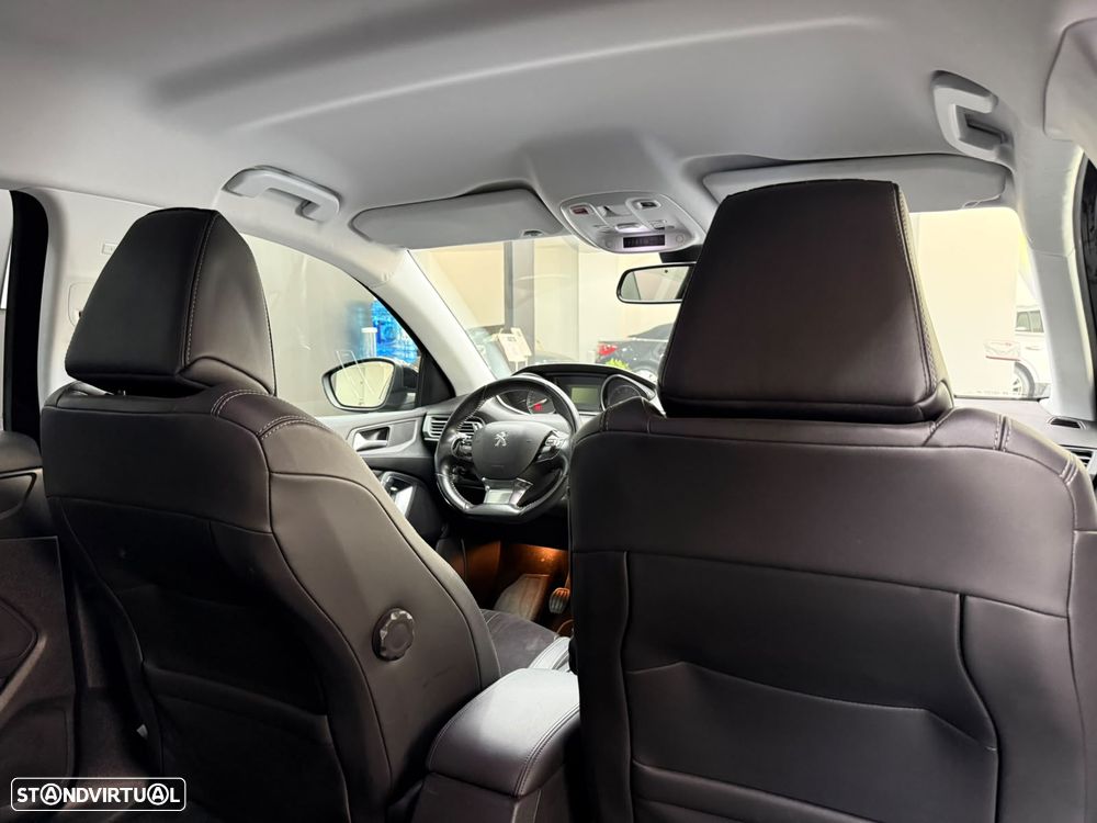 Peugeot 308 SW - 26
