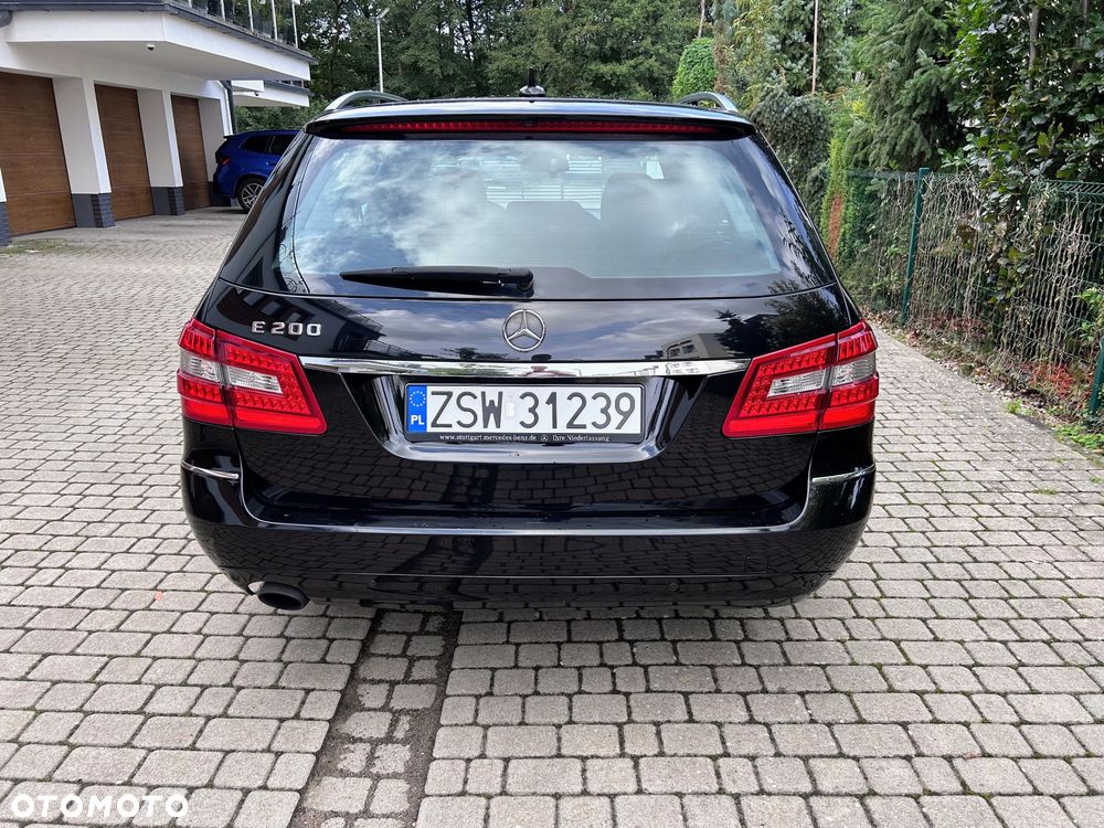 Mercedes-Benz Klasa E - 11