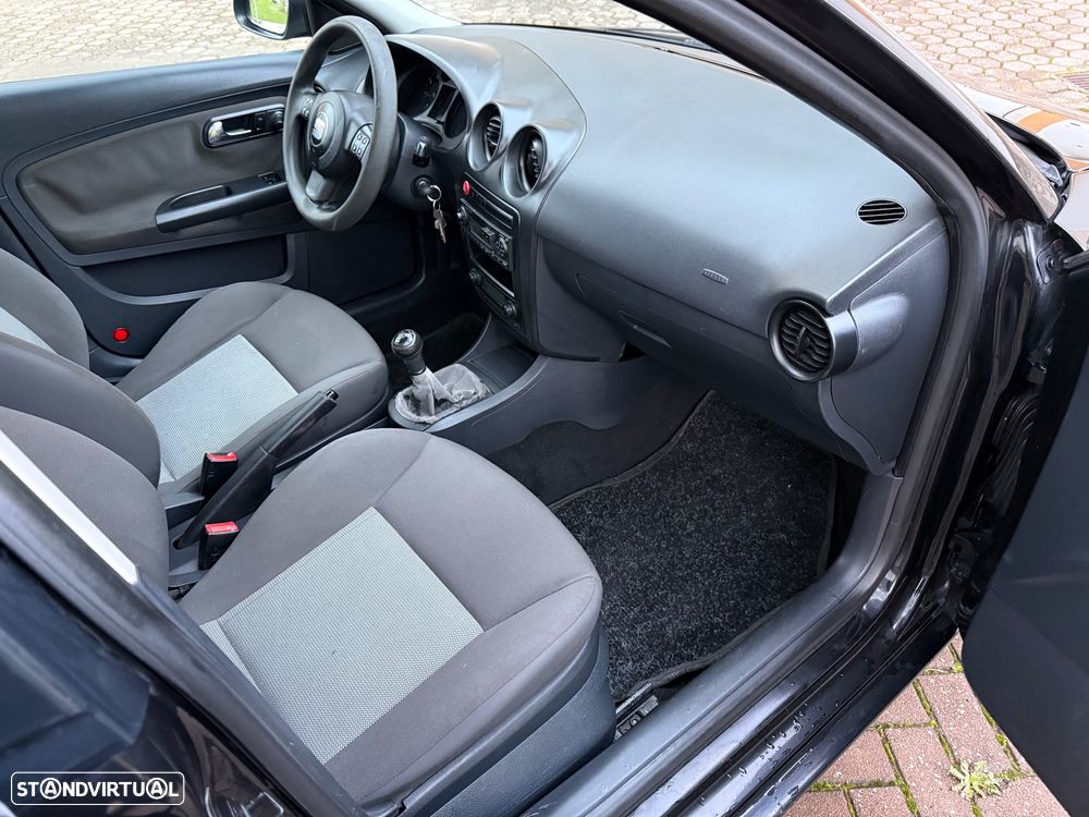 SEAT Ibiza 1.2 12V Signo - 12
