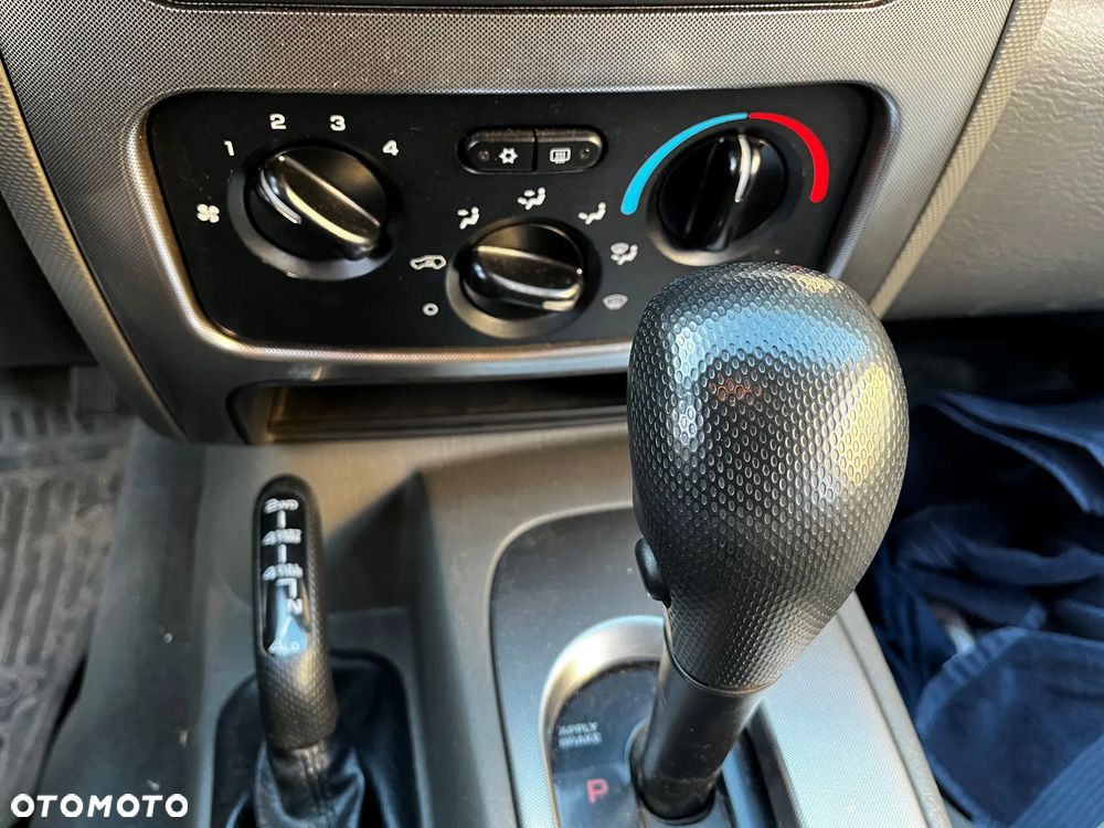 Jeep Cherokee 2.8 CRD Renegade - 17