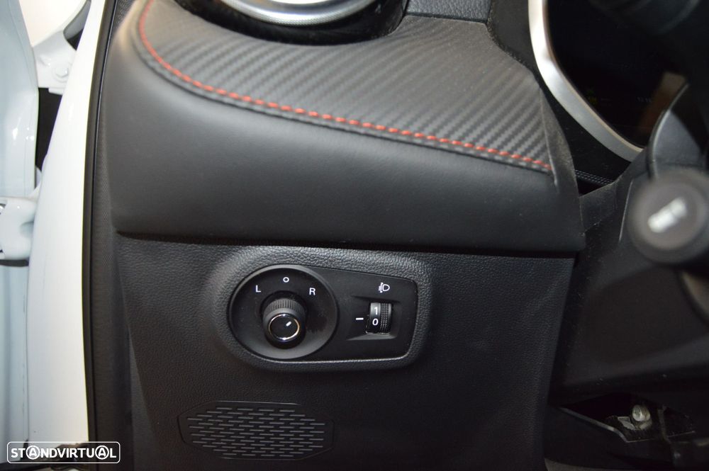 MG ZS Standard Comfort - 26