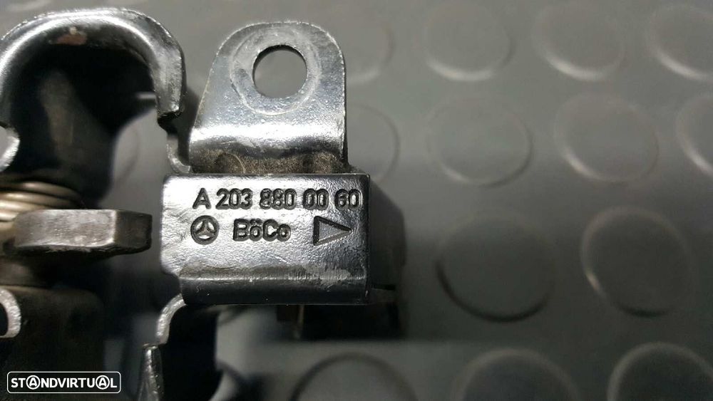 FECHADURA CAPÔ MERCEDES CLASE C (W203) BERLINA 200 CDI (LA) (203.007) - 2