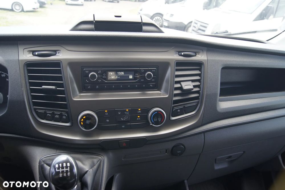 Ford Transit - 14