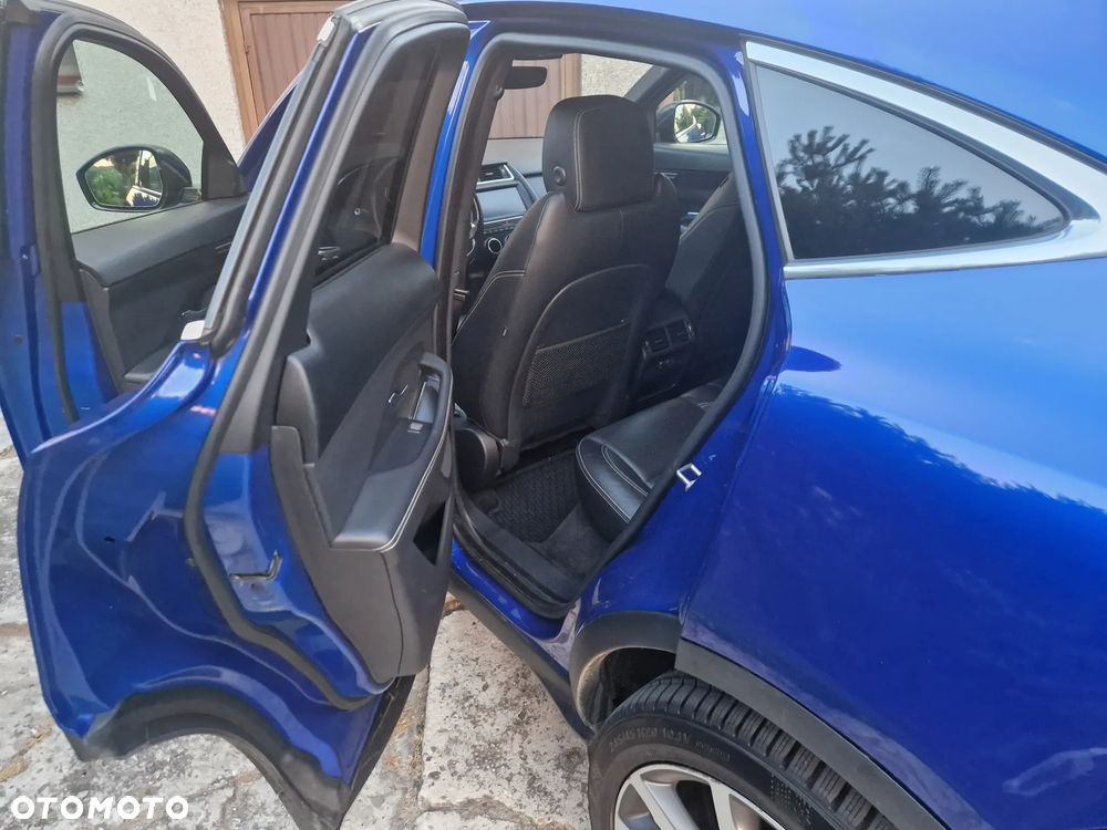Jaguar E-Pace 2.0 i4P AWD R-Dynamic HSE - 8