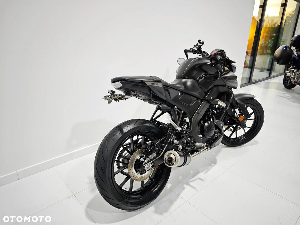 Yamaha MT - 12