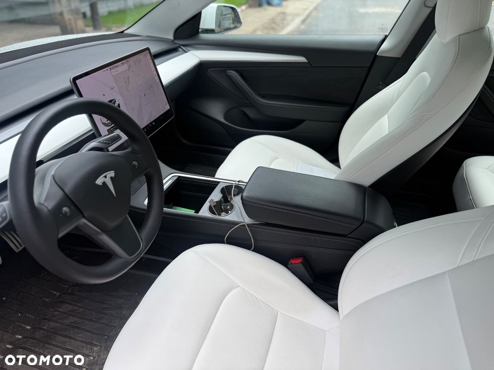 Tesla Model 3 Performance AWD - 7