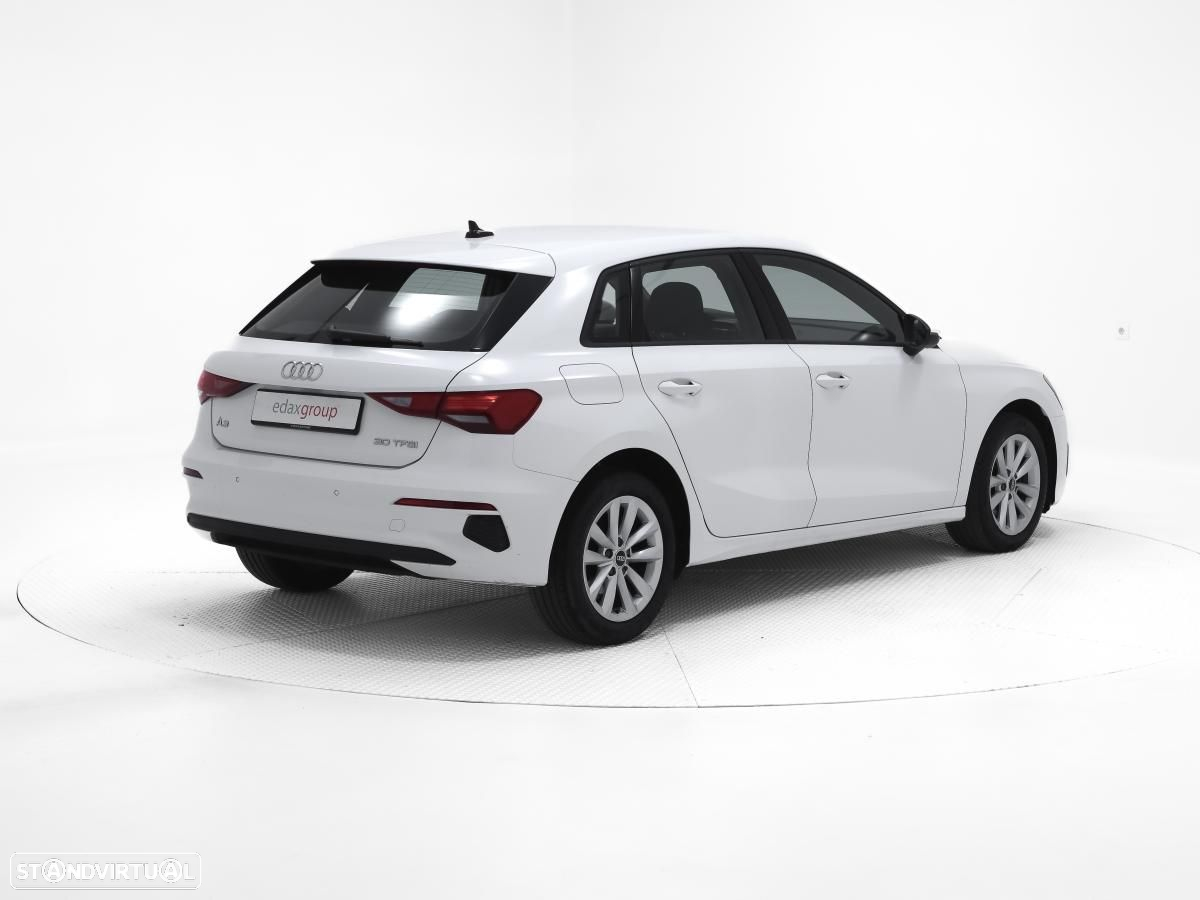 Audi A3 Sportback 30 TFSI S tronic - 3