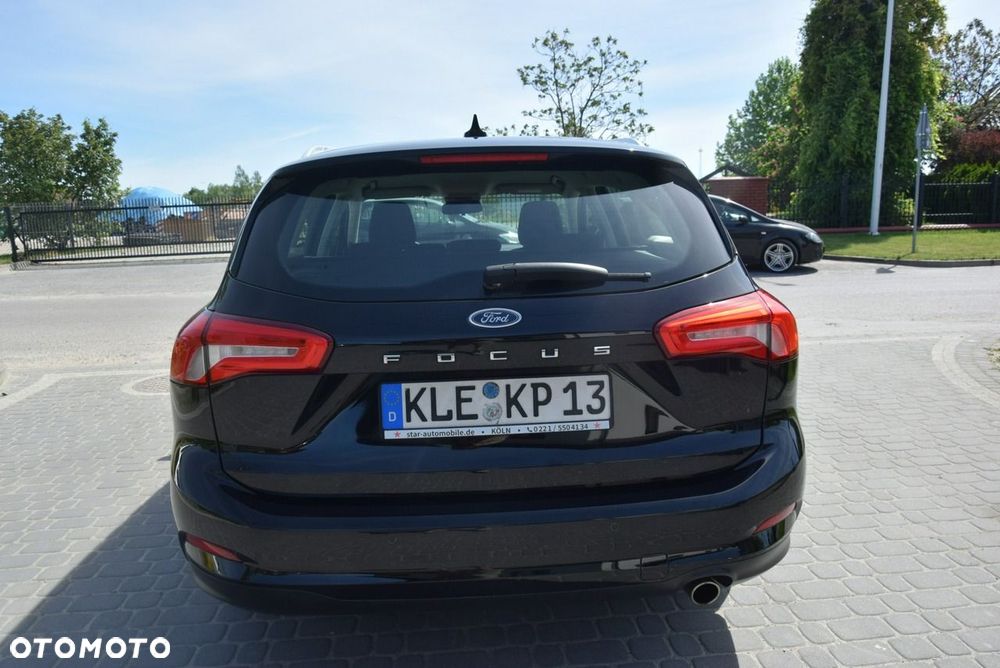 Ford Focus - 13