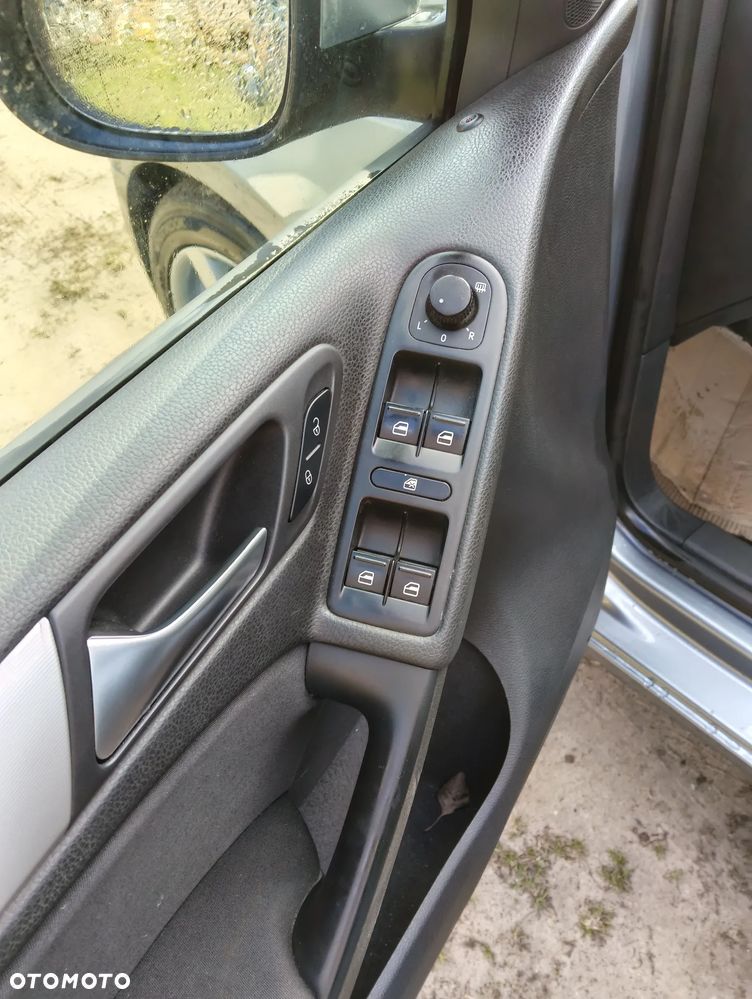 Volkswagen Golf 1.4 TSI DSG Team - 10