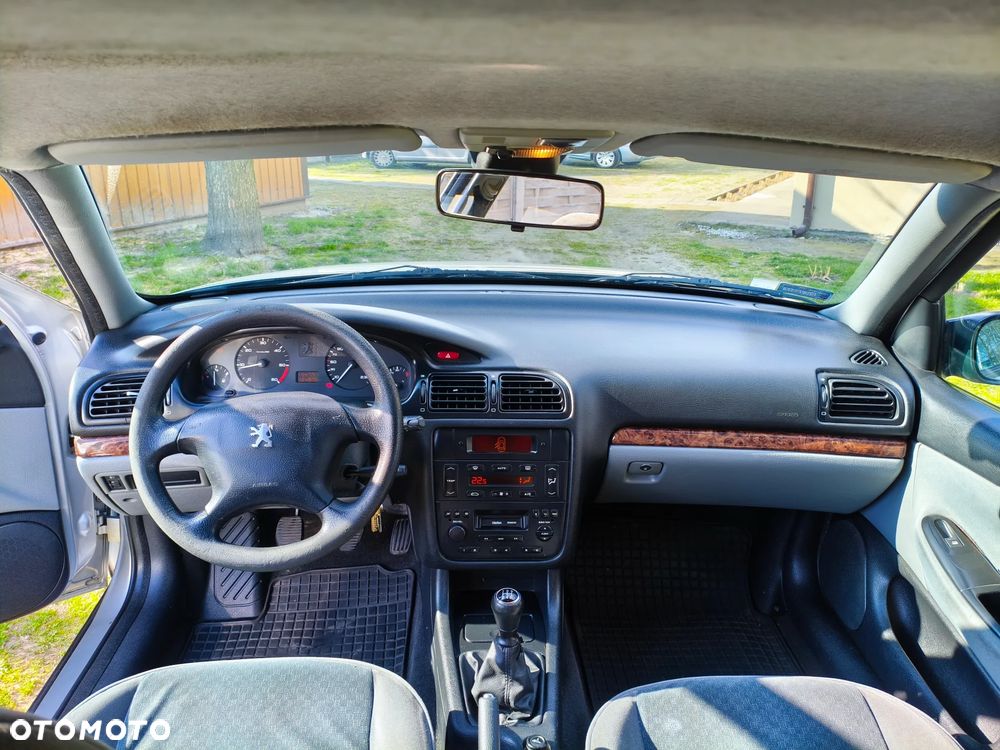 Peugeot 406 - 8