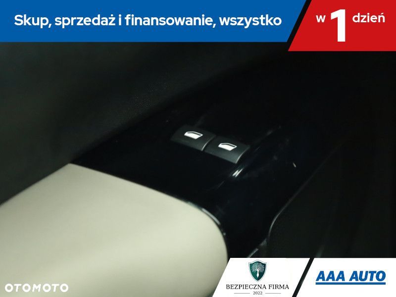 Citroën C4 Cactus - 17