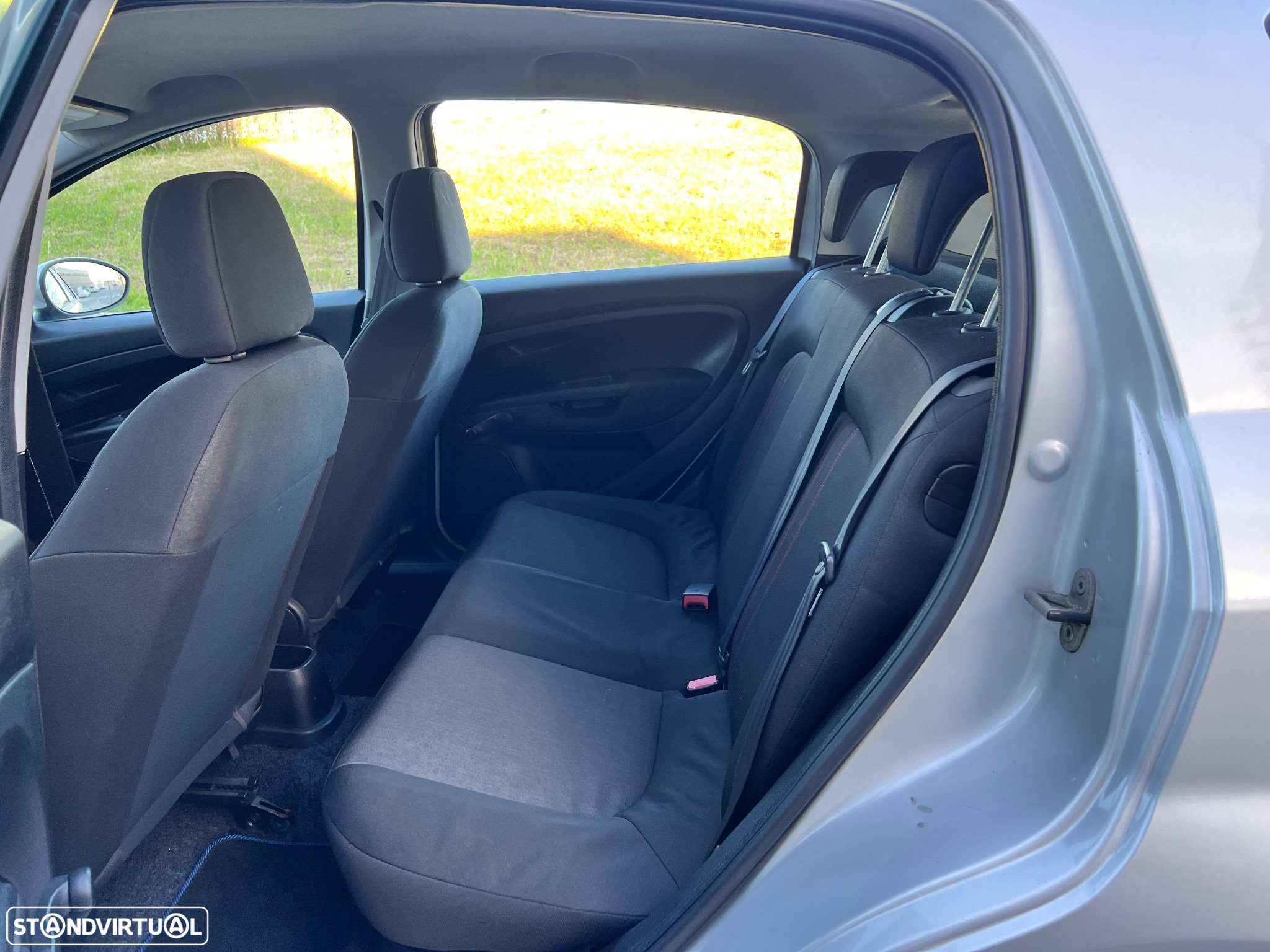 Fiat Punto 1.2 Young II S&S - 16