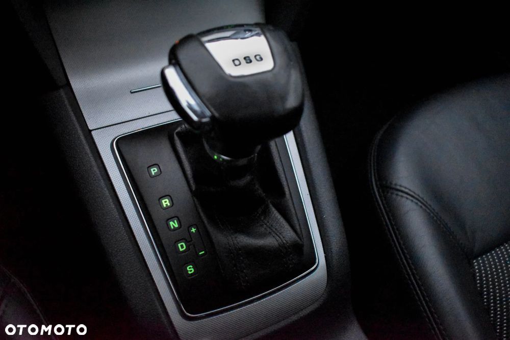 Skoda Octavia 1.4 TSI Elegance DSG - 28