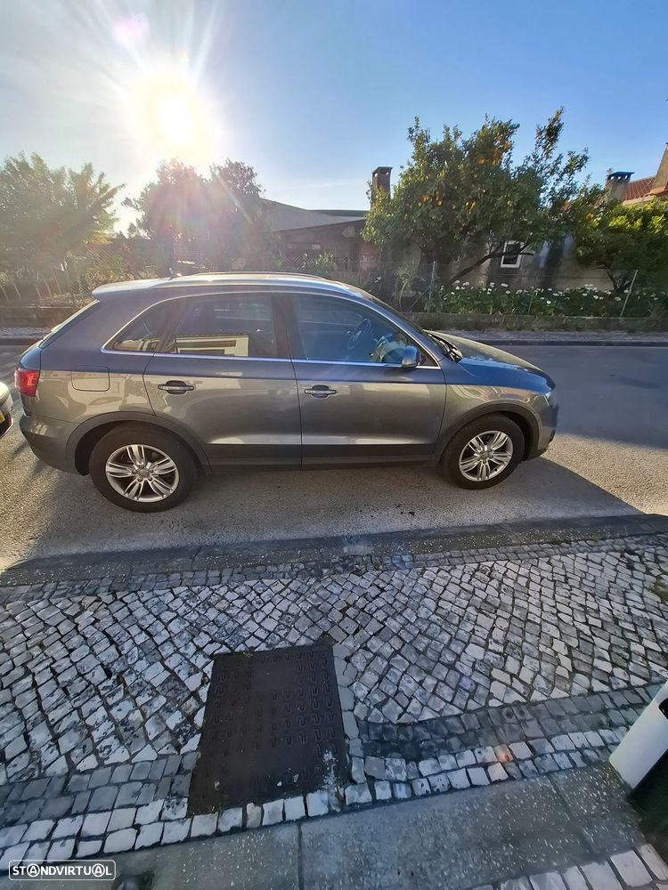 Audi Q3 2.0 TDI Attraction - 1