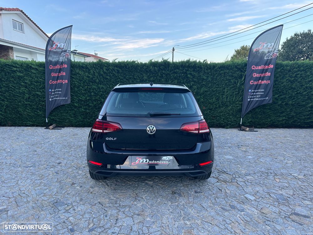 VW Golf 1.6 TDI Confortline - 6