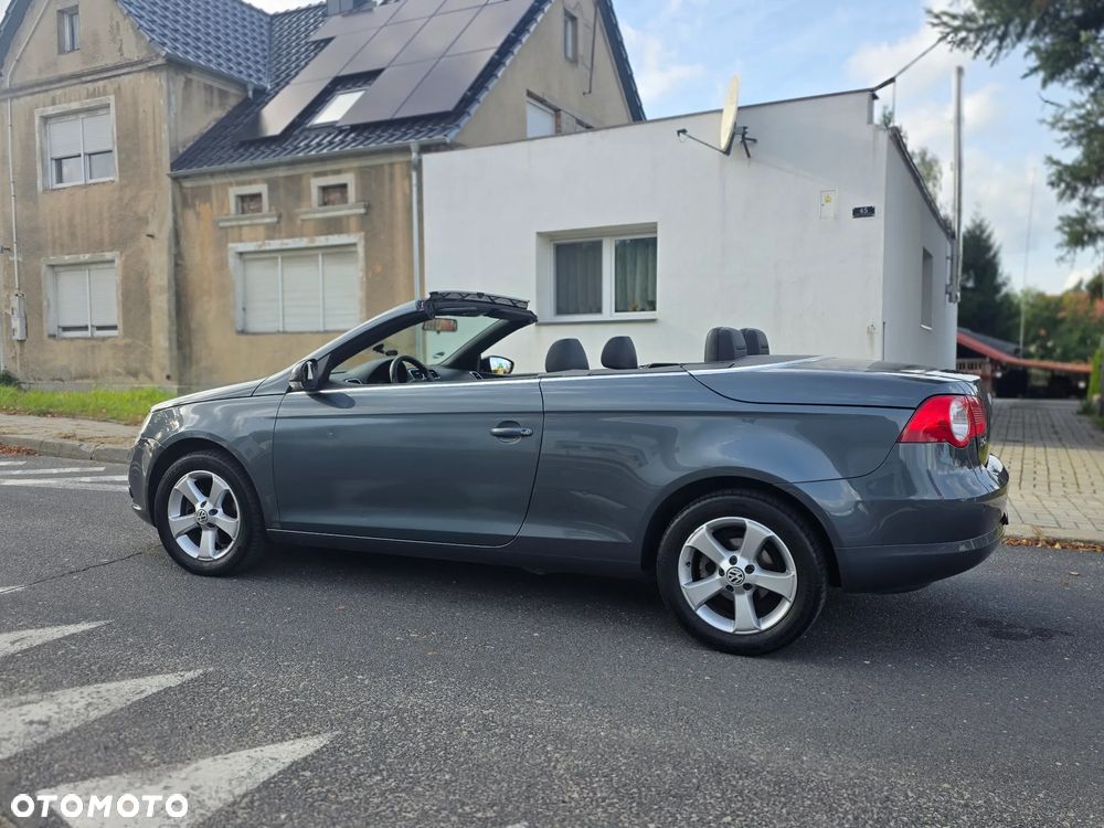 Volkswagen Eos 1.4 TSI BlueMotion Technology - 22