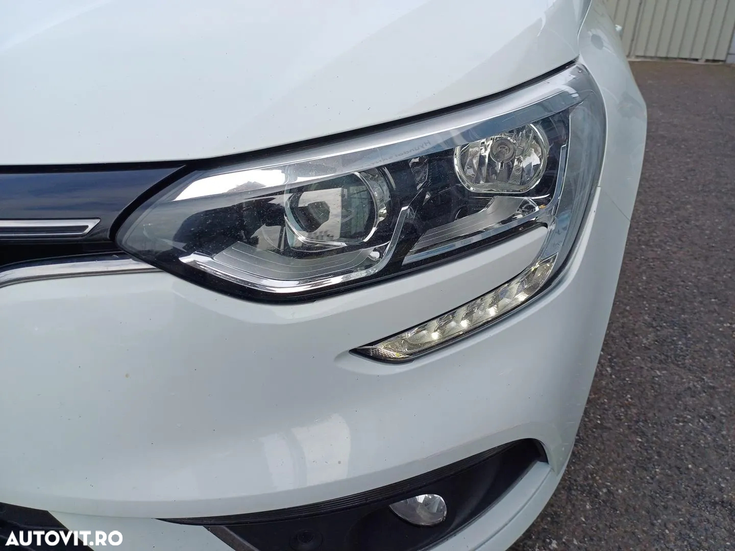 Renault Megane - 24
