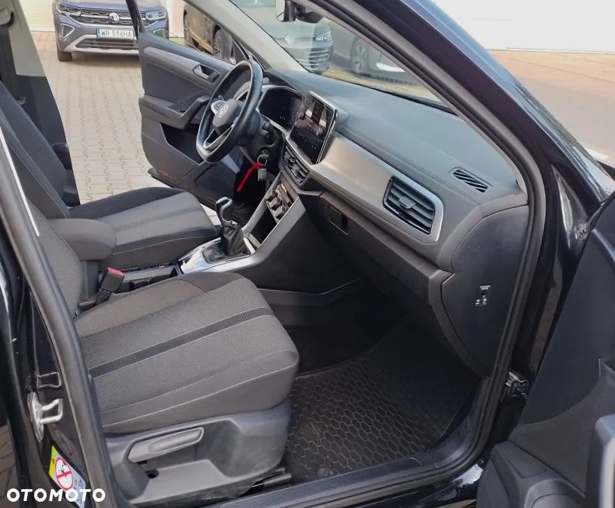 Volkswagen T-Roc 1.5 TSI Life - 26