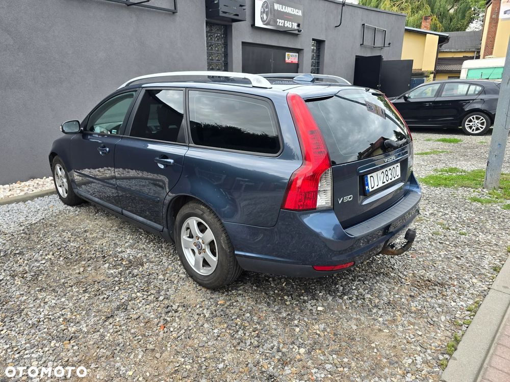 Volvo V50 1.8 Momentum - 6