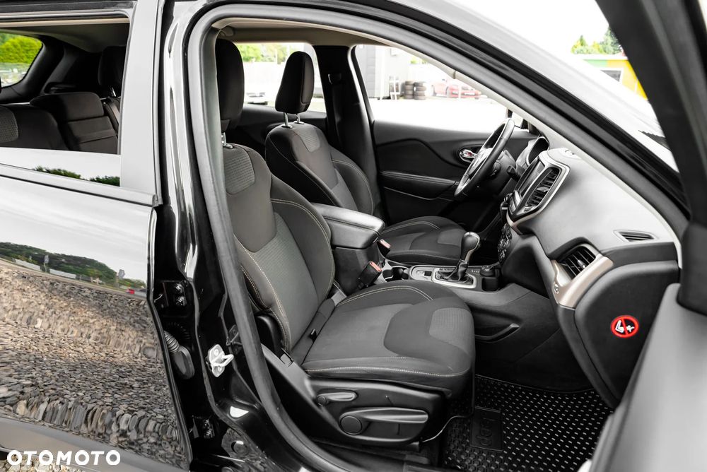 Jeep Cherokee 2.2 Multijet Active Drive I Automatik Night Eagle - 25