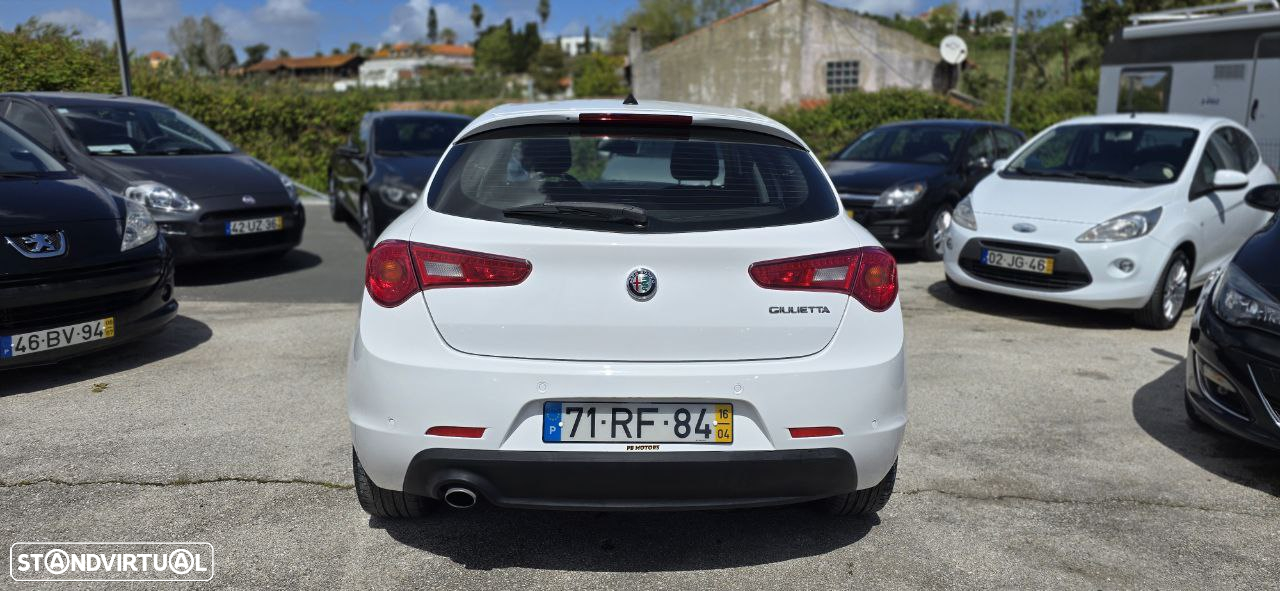 Alfa Romeo Giulietta 1.6 JTDm Sport J18 - 29
