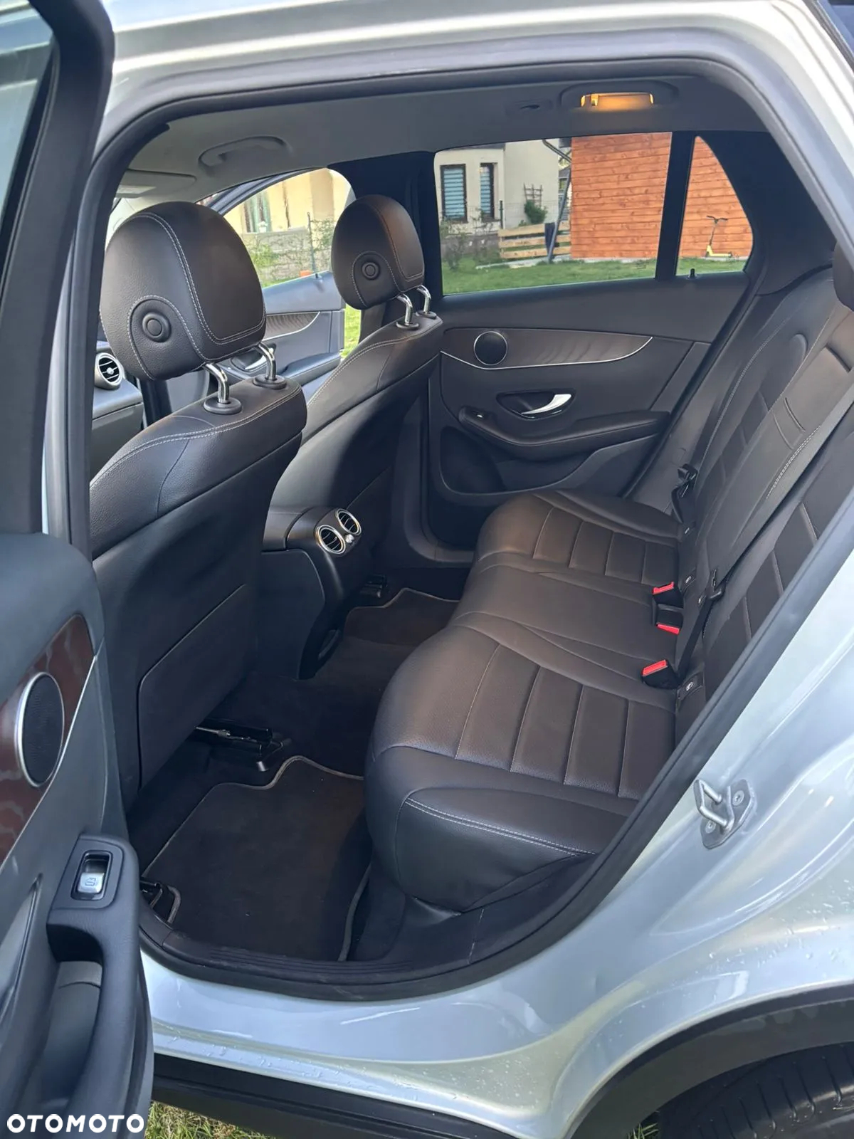 Mercedes-Benz GLC 200 d 4-Matic Business Edition - 14
