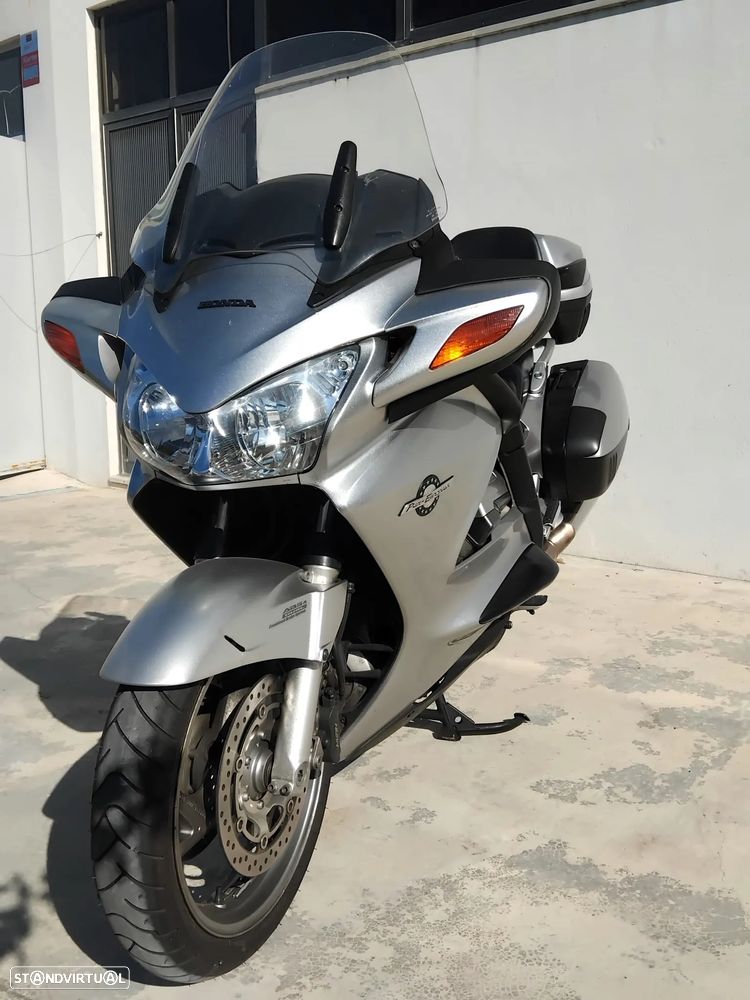 Honda Pan European - 3