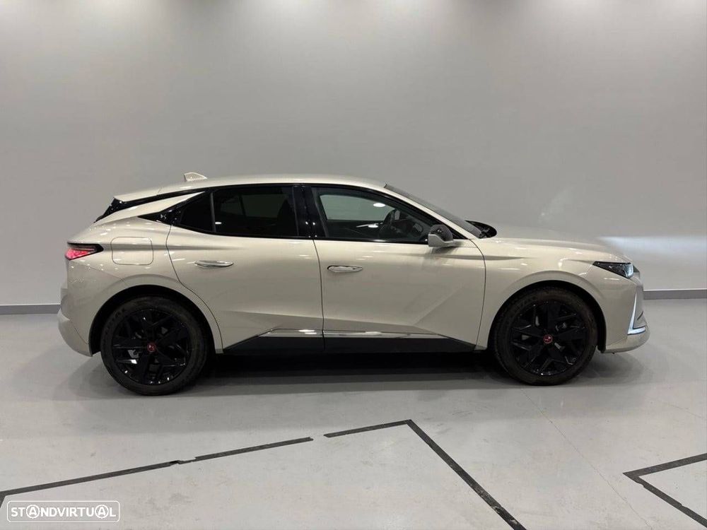 DS DS4 1.5 BlueHDi Performance Line EAT8 - 4