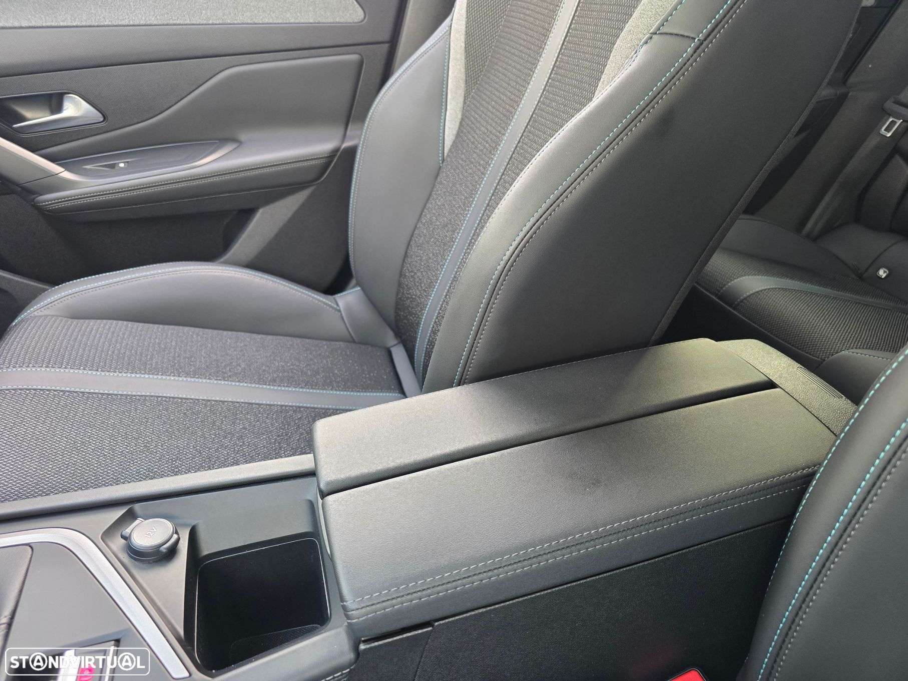 Peugeot 308 1.2 PureTech Allure Pack - 35
