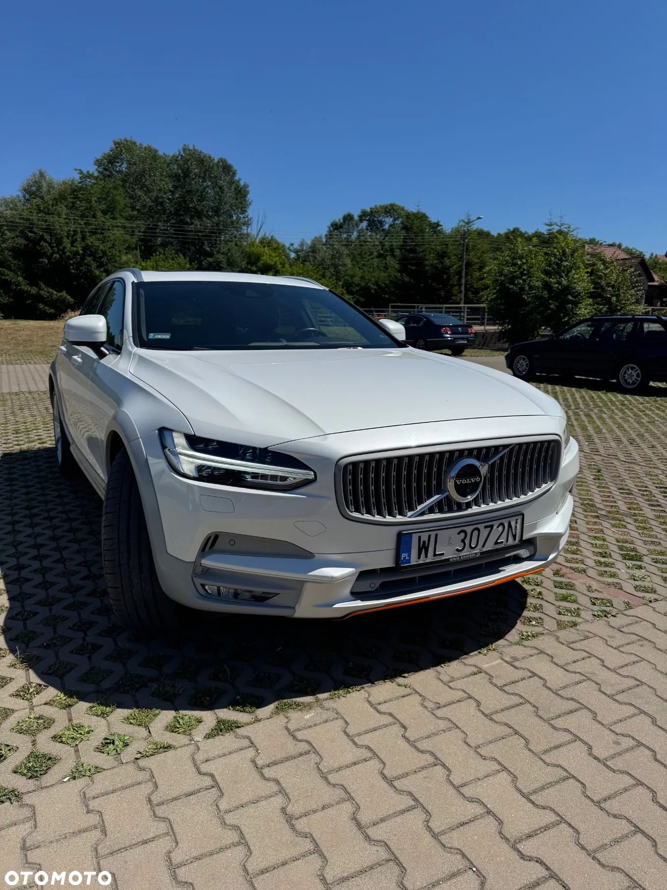 Volvo V90 Cross Country D5 AWD Ocean Race - 1
