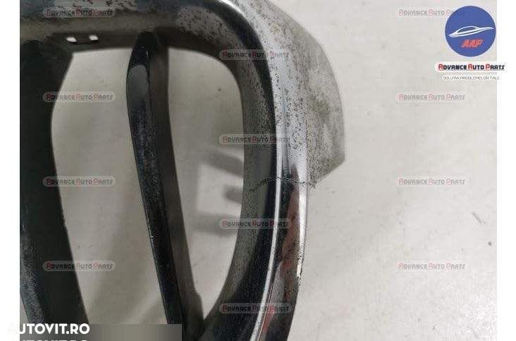 Grila Centrala Radiator Stanga BMW F30 F31 originala BMW  Seria 3  6 - 1