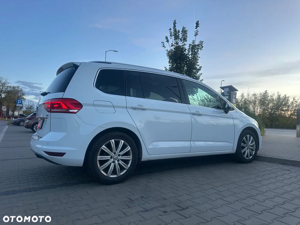 Volkswagen Touran 2016 photo 3