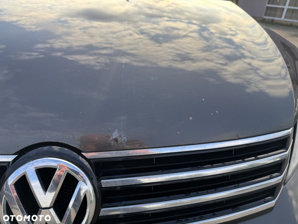 Volkswagen Passat 2.0 TDI Comfortline - 28