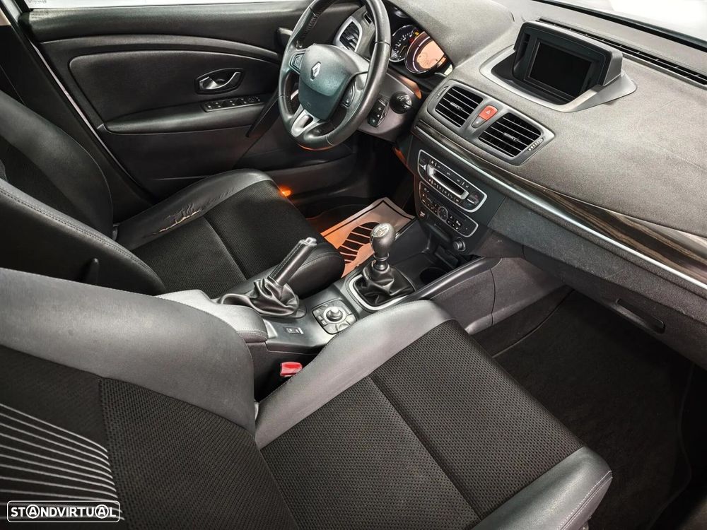 Renault Mégane 1.5 dCi Dynamique - 25