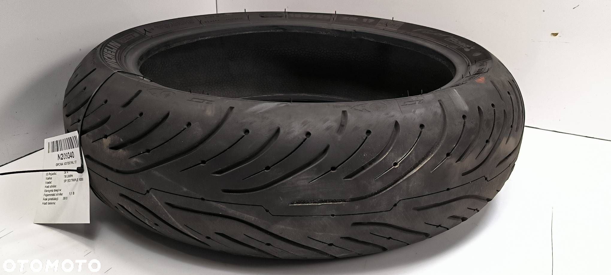 OPONA MOTOCYKL 17 TRIUMPH SPEED TRIPLE 1050 180/55 ZR 17 - 1