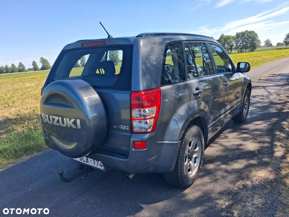 Suzuki Grand Vitara 1.9 DDiS Comfort DPF Limited - 9